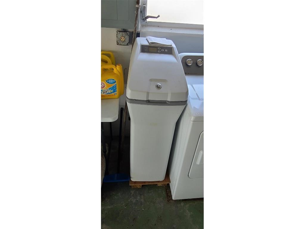 9901 111th Lane Seminole FL 33772 U8241170 image32