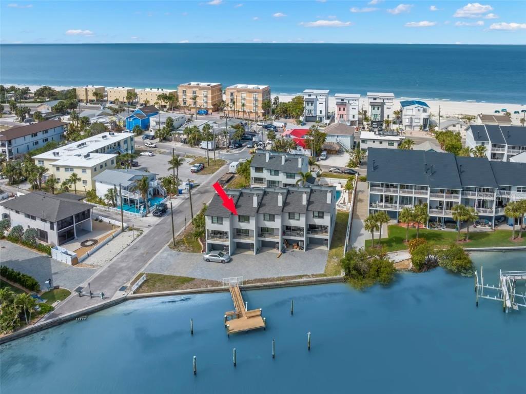 9901 1st Street E #D Treasure Island FL 33706 TB8375826 image1