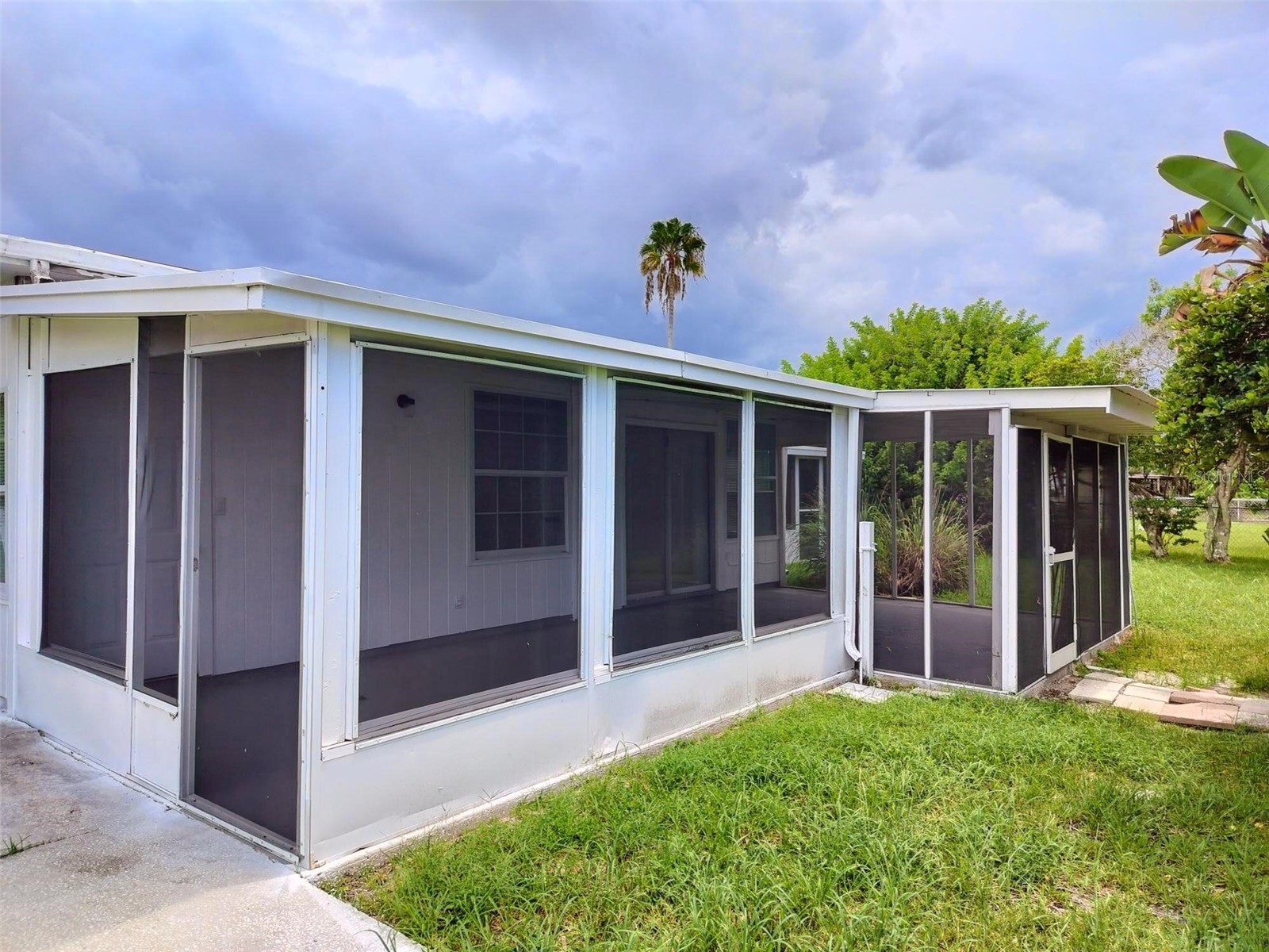 9901/9903 Grace Drive Port Richey FL 34668 TB8491381 image19