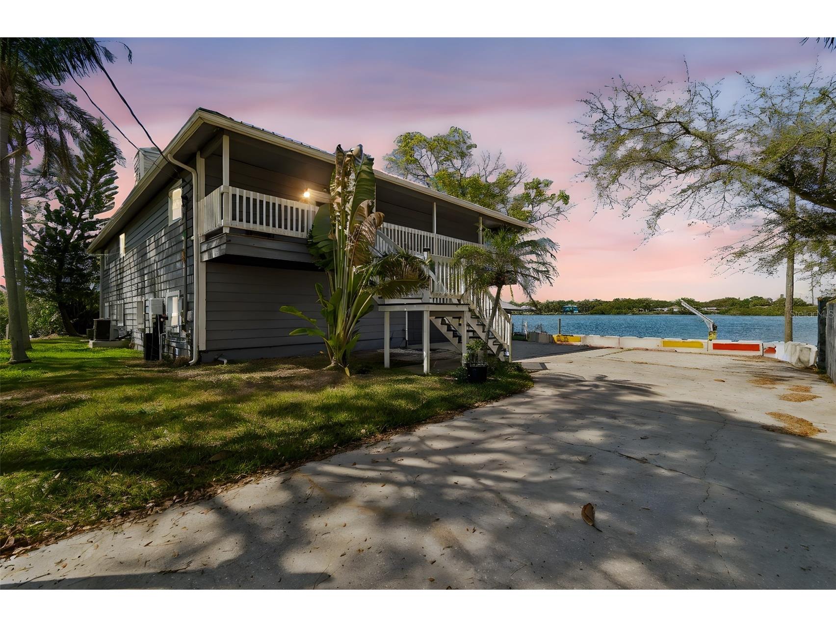9901 Bay Drive Gibsonton FL 33534 - ALAFIA RIVER TB8484022 image2