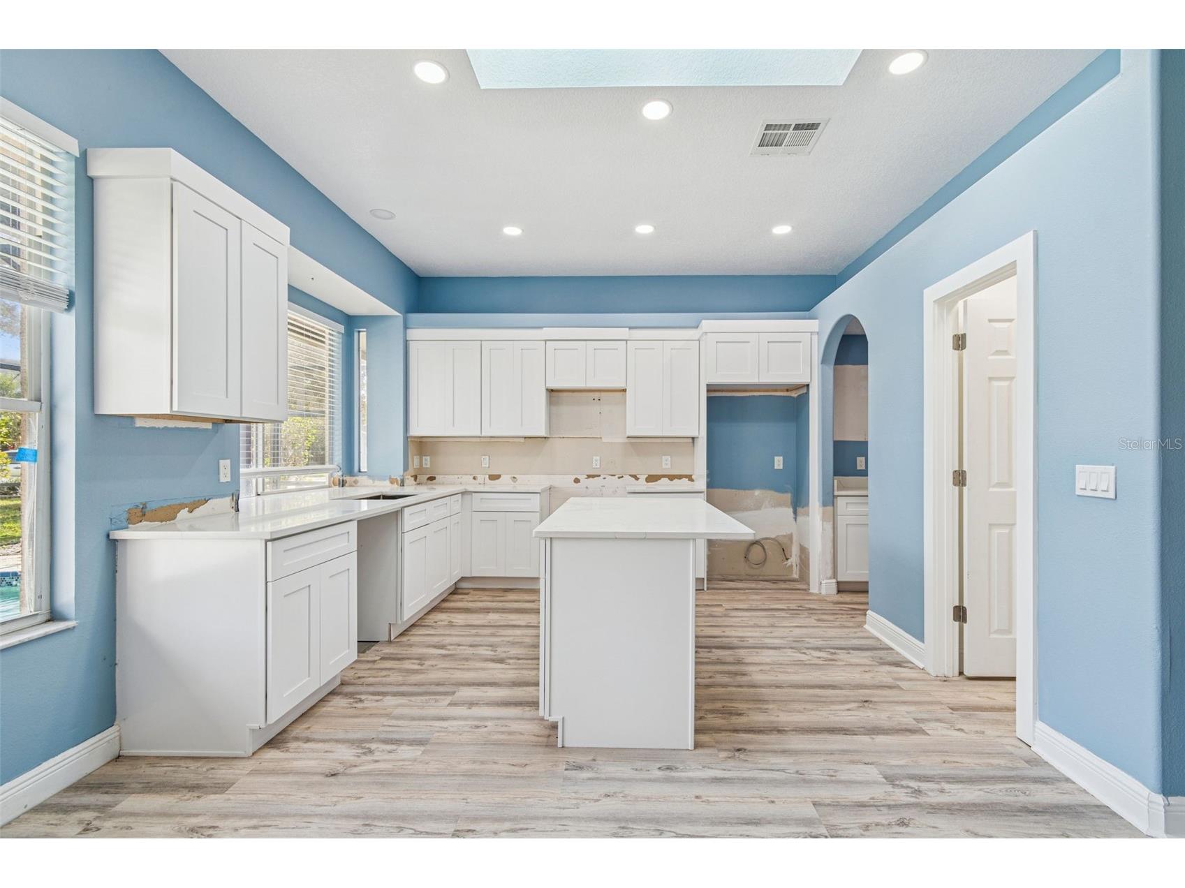 9903 Bennington Drive Tampa FL 33626 TB8464964 image55