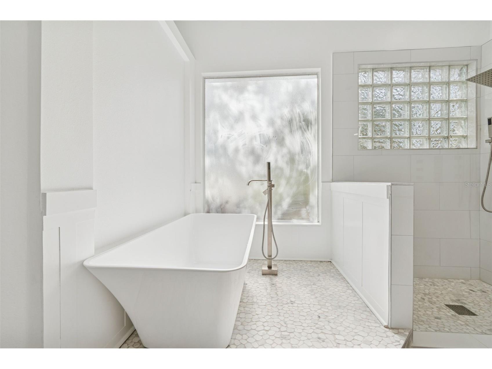 9903 Bennington Drive Tampa FL 33626 TB8464964 image75