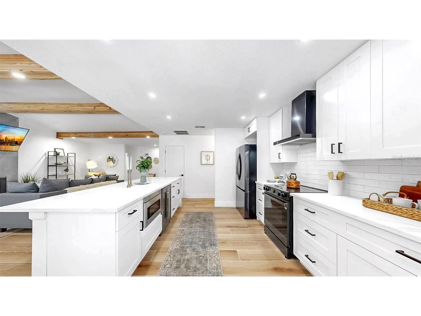 9903 Saddle Road Tampa FL 33626 TB8394860 image15