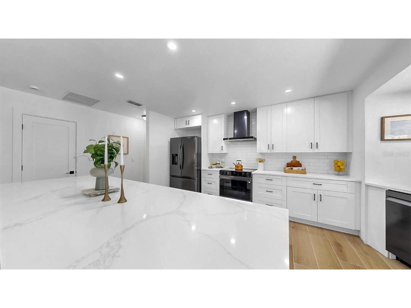 9903 Saddle Road Tampa FL 33626 TB8394860 image18