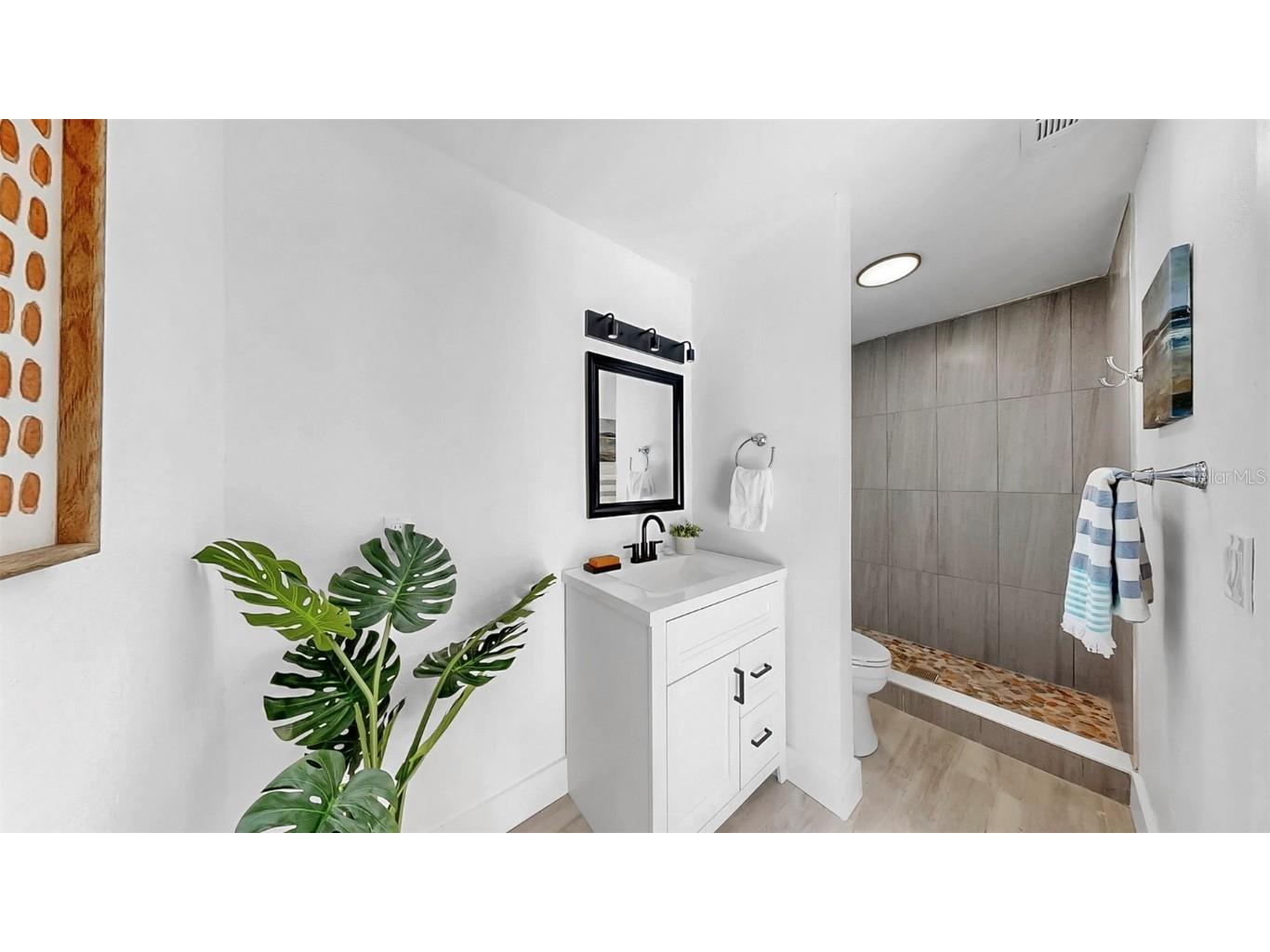 9903 Saddle Road Tampa FL 33626 TB8394860 image64