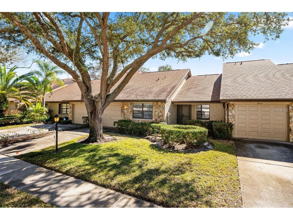 9904 Lake Seminole Drive E Largo FL 33773 U8191143 image1