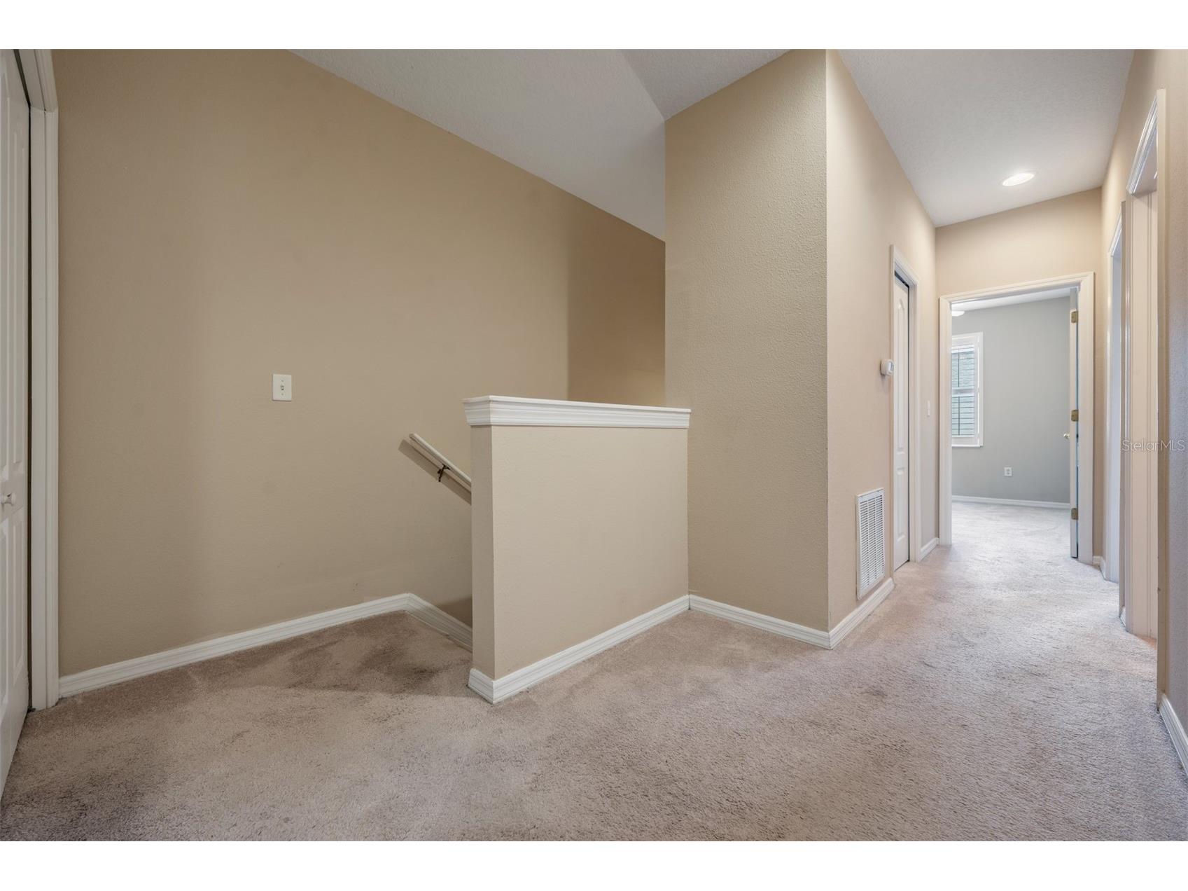 9904 Palermo Breeze Way Tampa FL 33619 TB8494374 image21