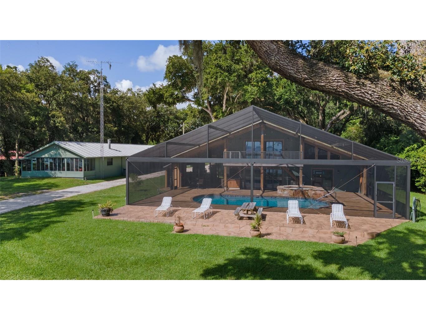 9905 & 9923 NE 306 Court Salt Springs FL 32134 - Lake George OM682662 image1