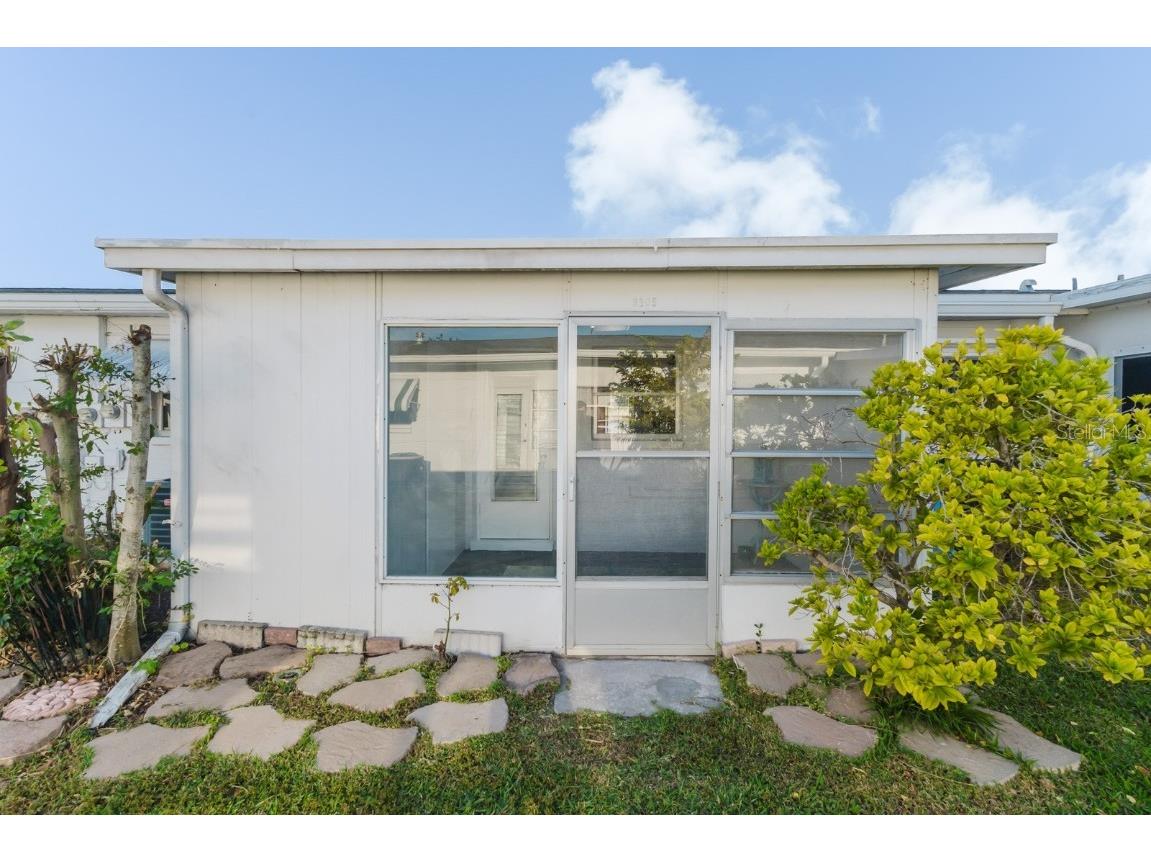 9905 Dahlia Street N #27 Pinellas Park FL 33782 TB8444760 image35