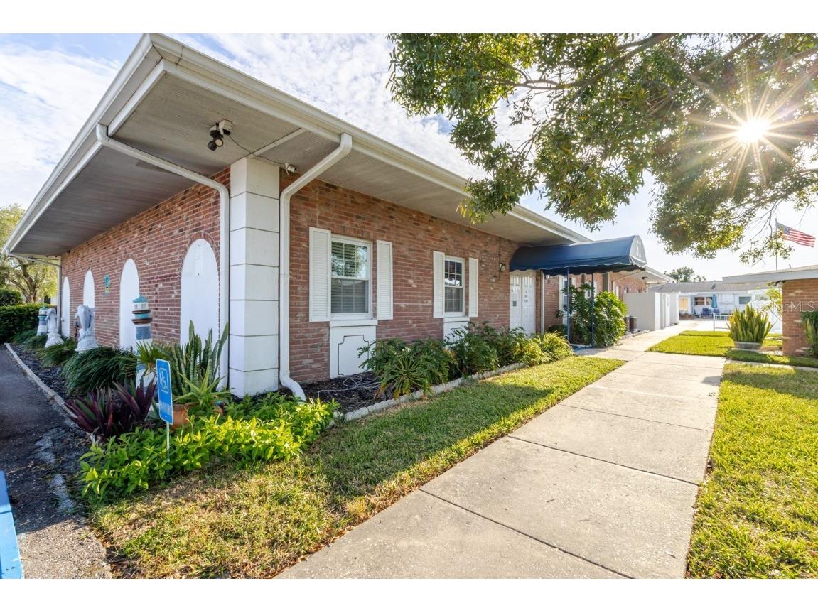 9905 Dahlia Street N #27 Pinellas Park FL 33782 TB8444760 image44
