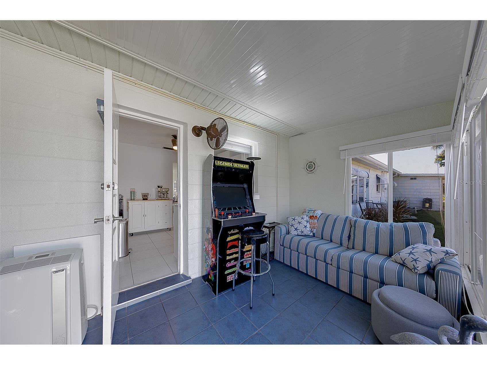 9906 Lily Street N Pinellas Park FL 33782 TB8527532 image10