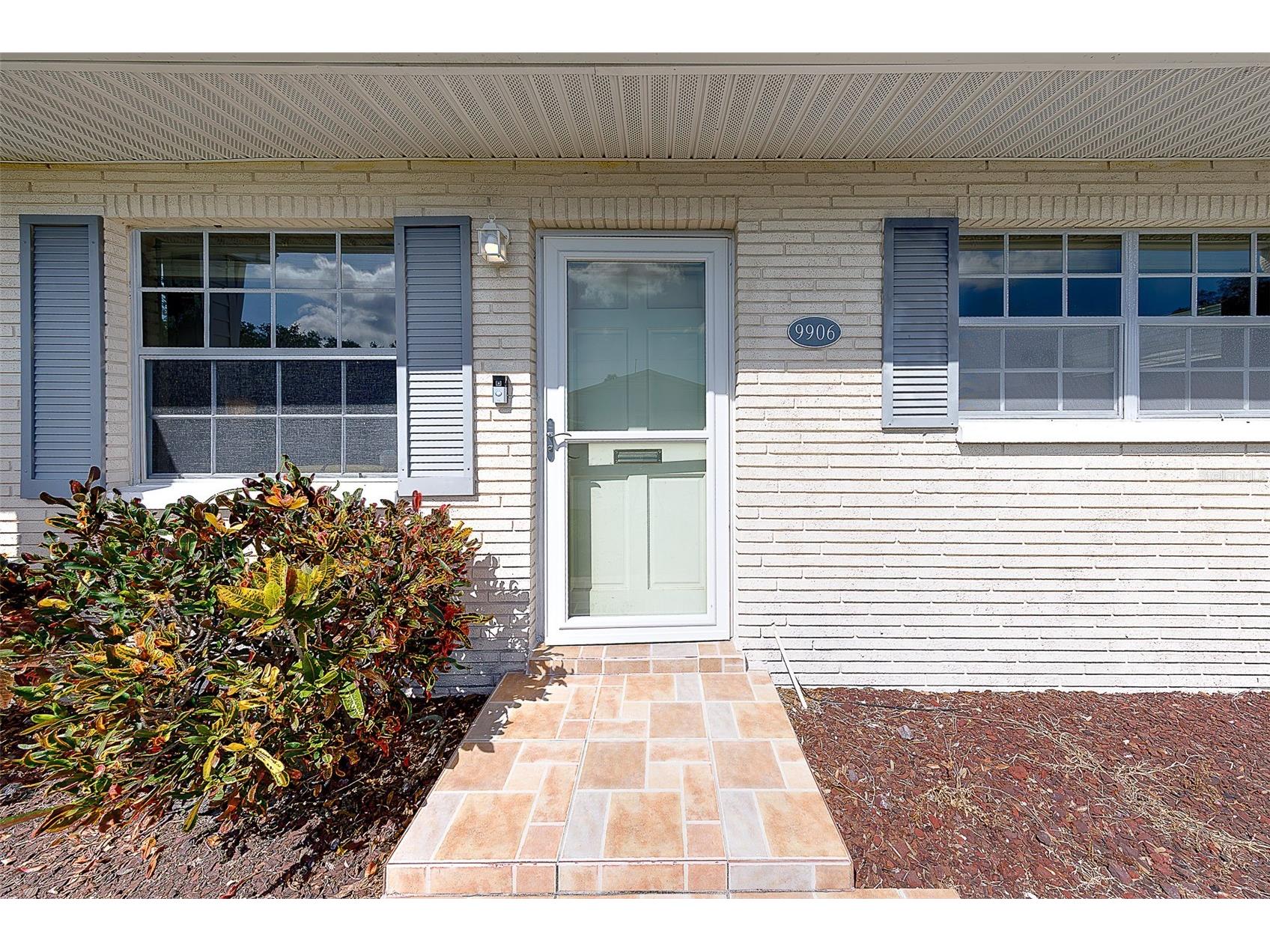9906 Lily Street N Pinellas Park FL 33782 TB8527532 image22
