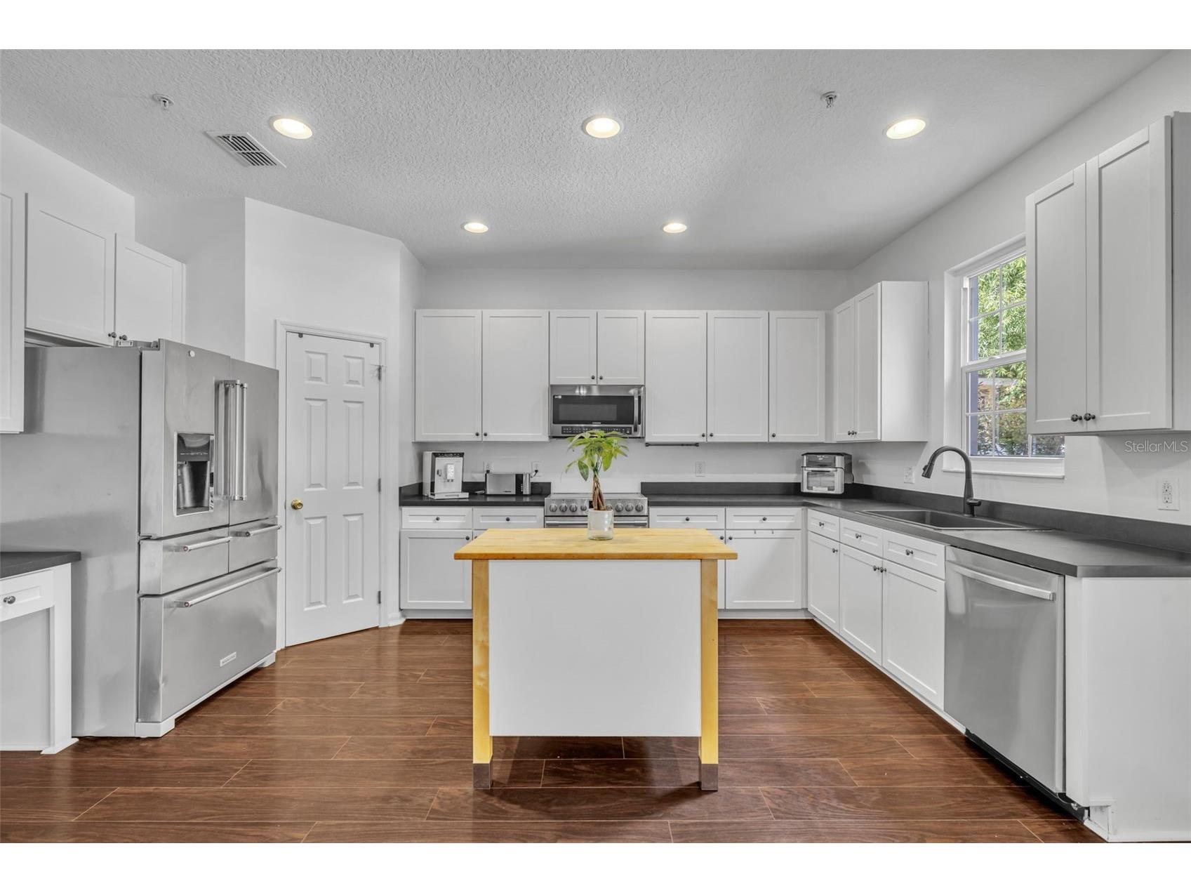 9906 Moss Rose Way Orlando FL 32832 O6412357 image13