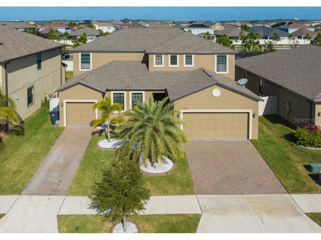 9906 Smarty Jones Drive Ruskin FL 33573 T3501421 image1