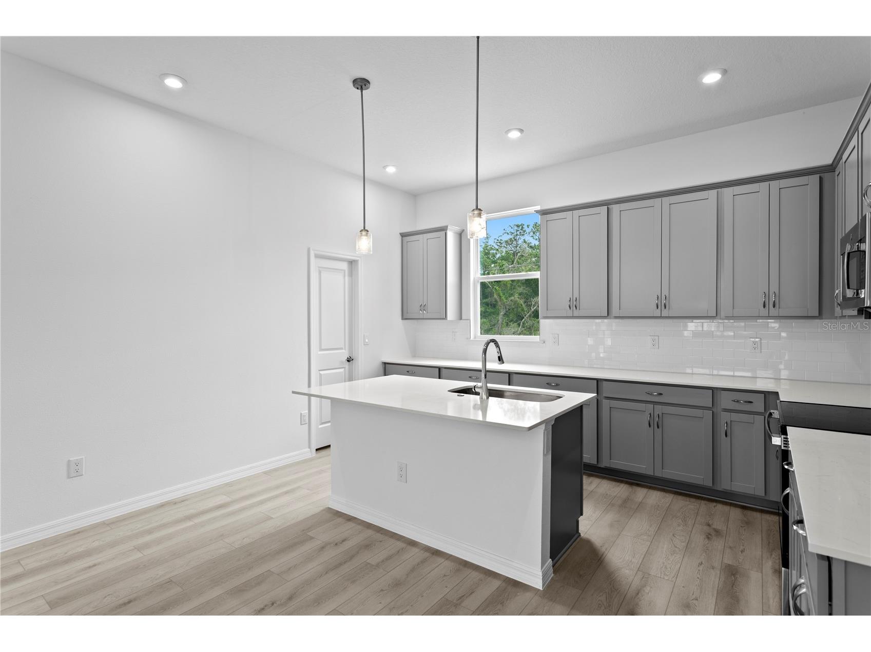 9906 Tate Lane Westchase FL 33626 TB8479404 image25