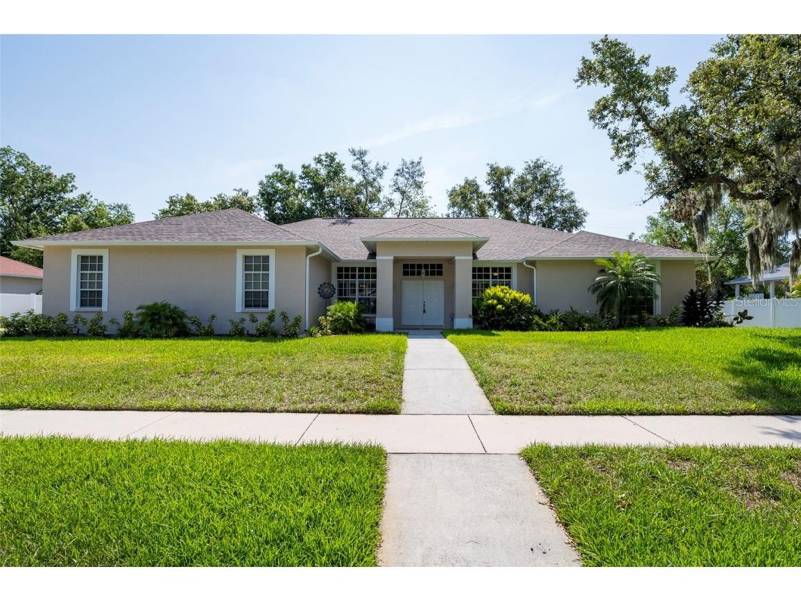 9908 Alafia River Lane Gibsonton FL 33534 TB8388663 image1