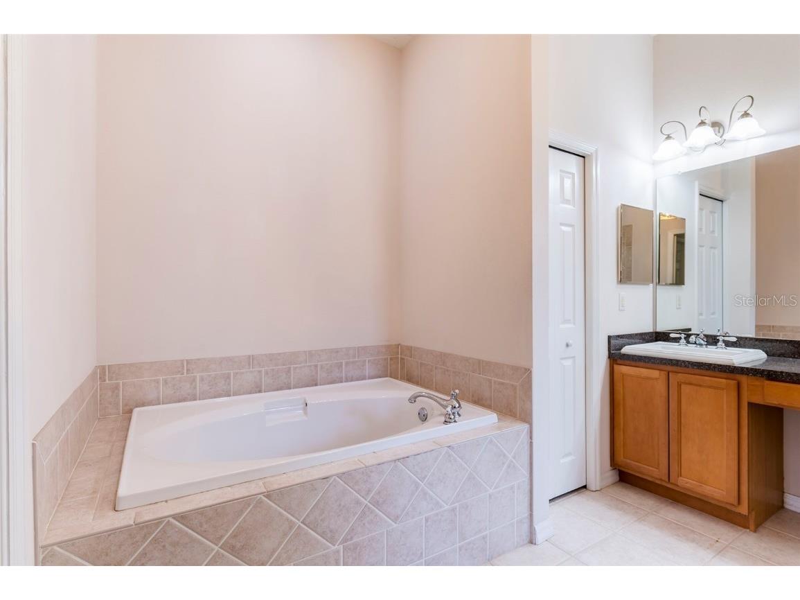 9908 Alafia River Lane Gibsonton FL 33534 TB8388663 image25