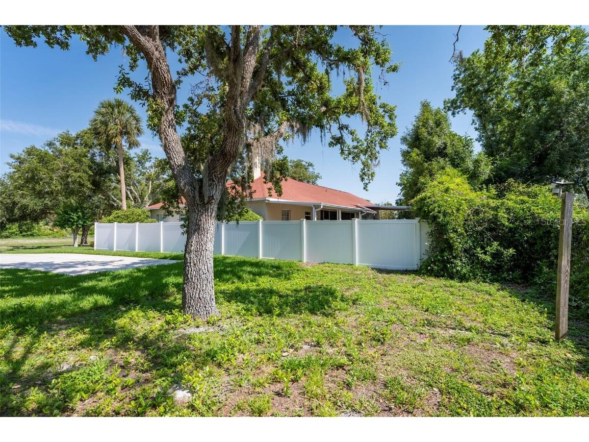 9908 Alafia River Lane Gibsonton FL 33534 TB8388663 image40