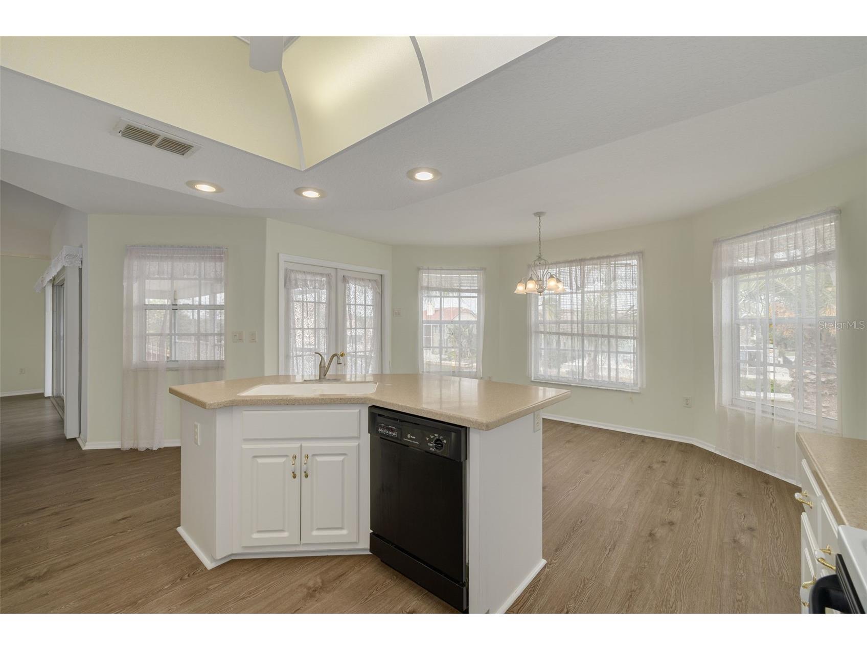 9908 San Sierra Way Port Richey FL 34668 TB8517755 image16