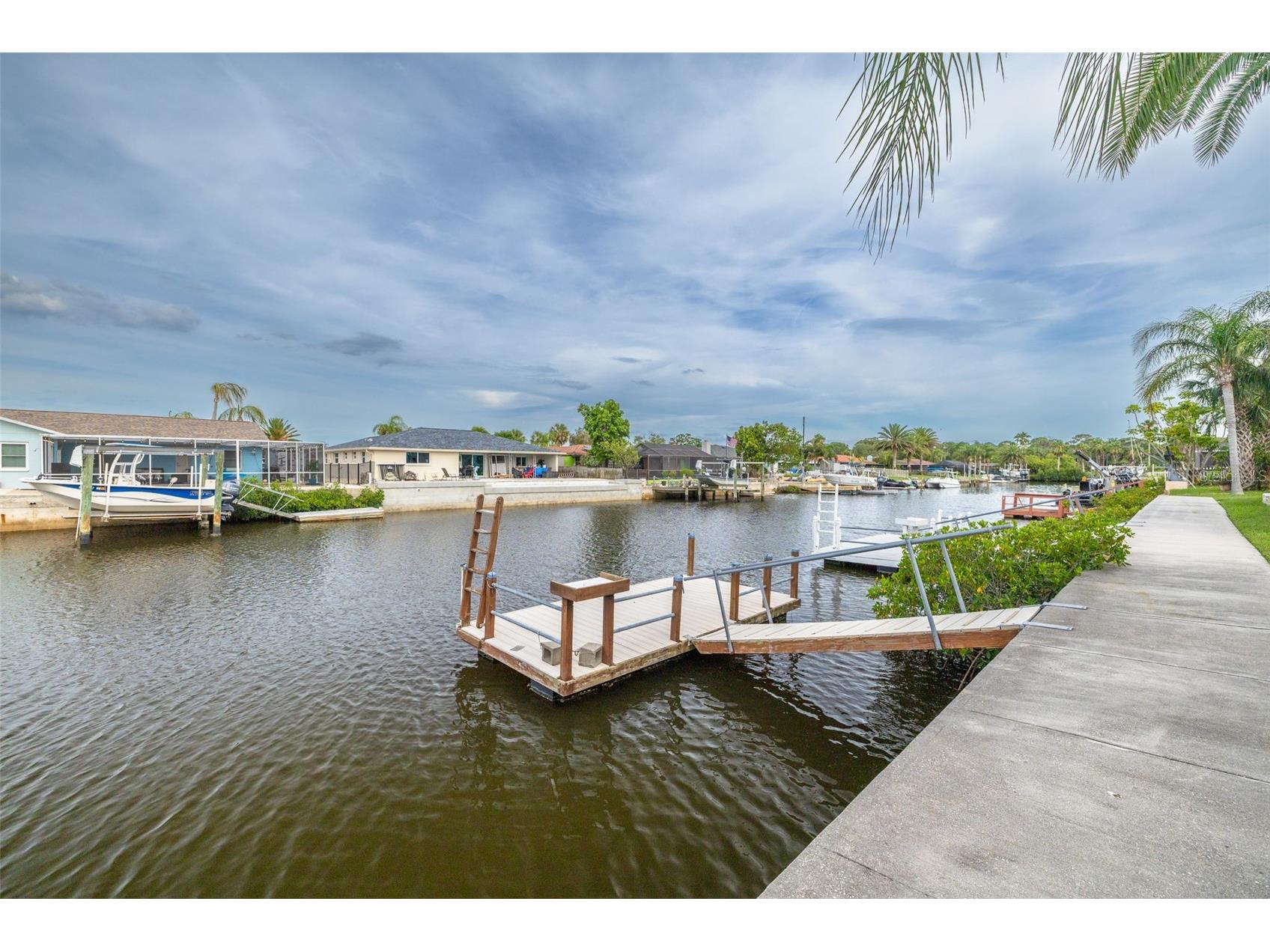 9908 San Sierra Way Port Richey FL 34668 TB8517755 image4