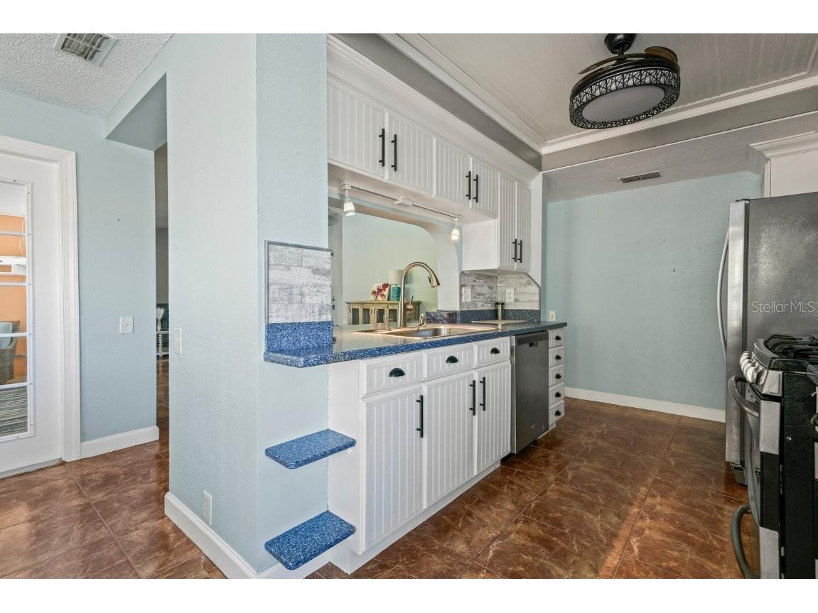 9909 Middlecoff Drive New Port Richey FL 34655 TB8458570 image15