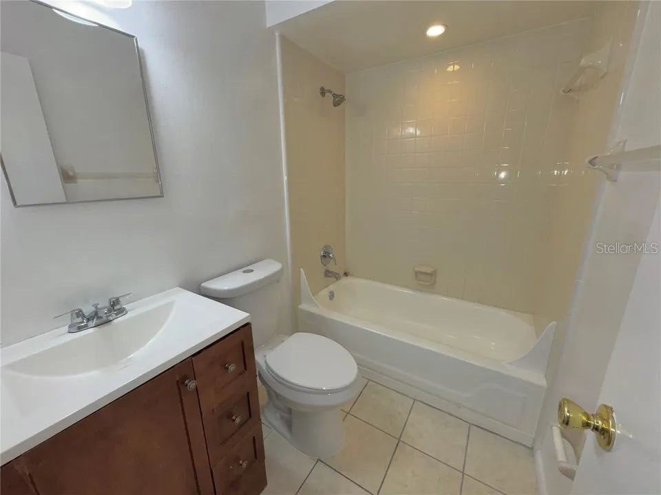 9909 Sweepstakes Lane #4 Orlando FL 32837 S5147811 image18
