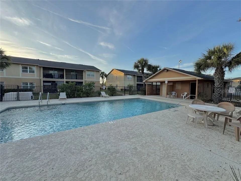 9909 Sweepstakes Lane #4 Orlando FL 32837 S5147811 image23