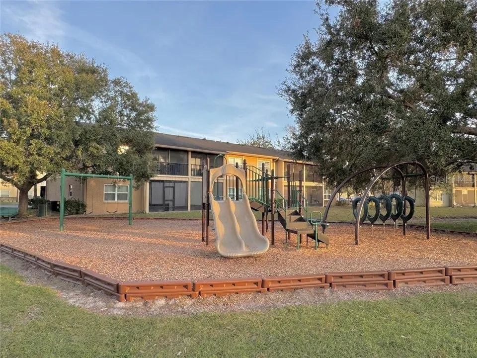 9909 Sweepstakes Lane #4 Orlando FL 32837 S5147811 image25