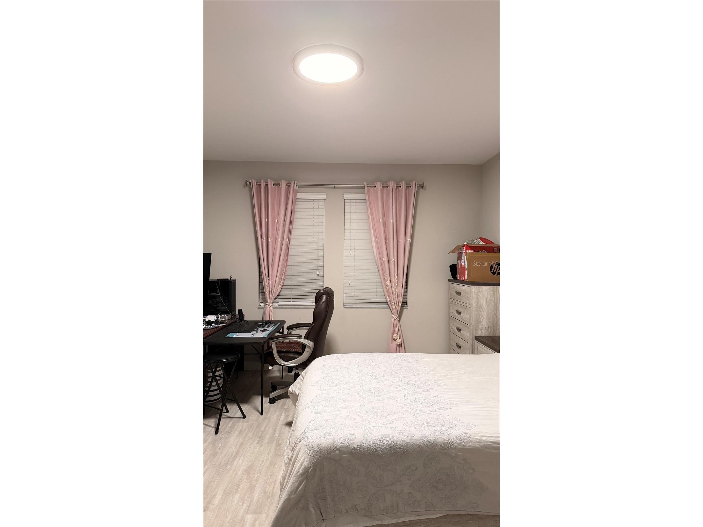 9909 Victory Gallop Loop Ruskin FL 33573 TB8462621 image10