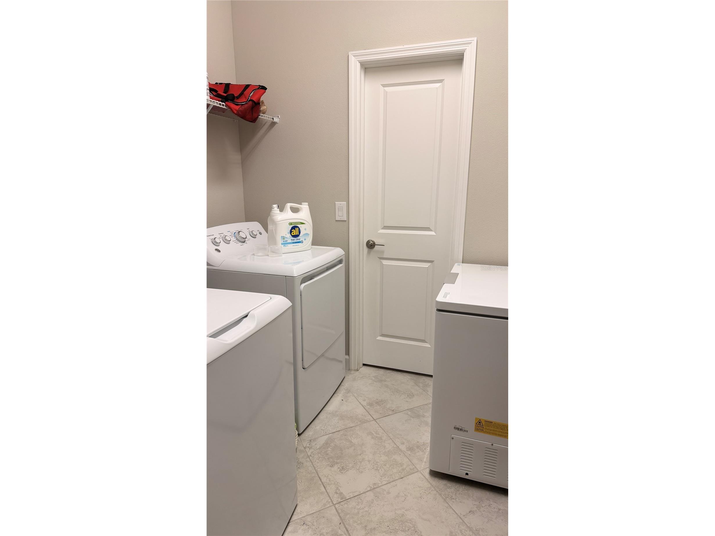 9909 Victory Gallop Loop Ruskin FL 33573 TB8462621 image16