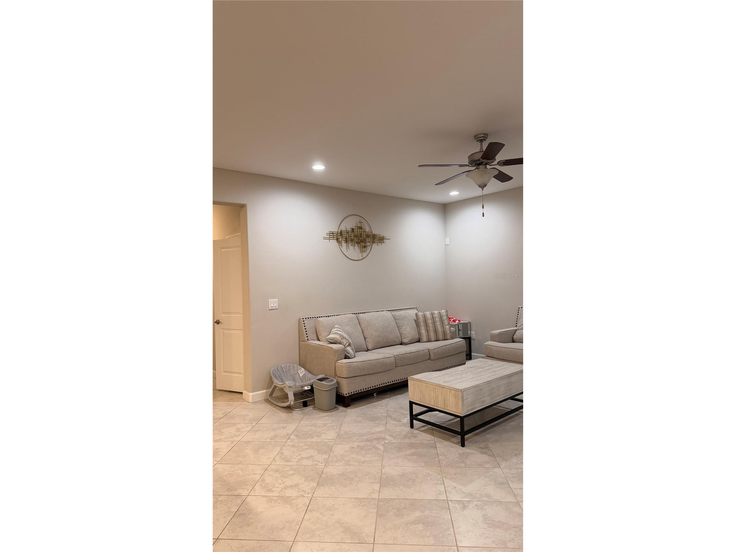 9909 Victory Gallop Loop Ruskin FL 33573 TB8462621 image7