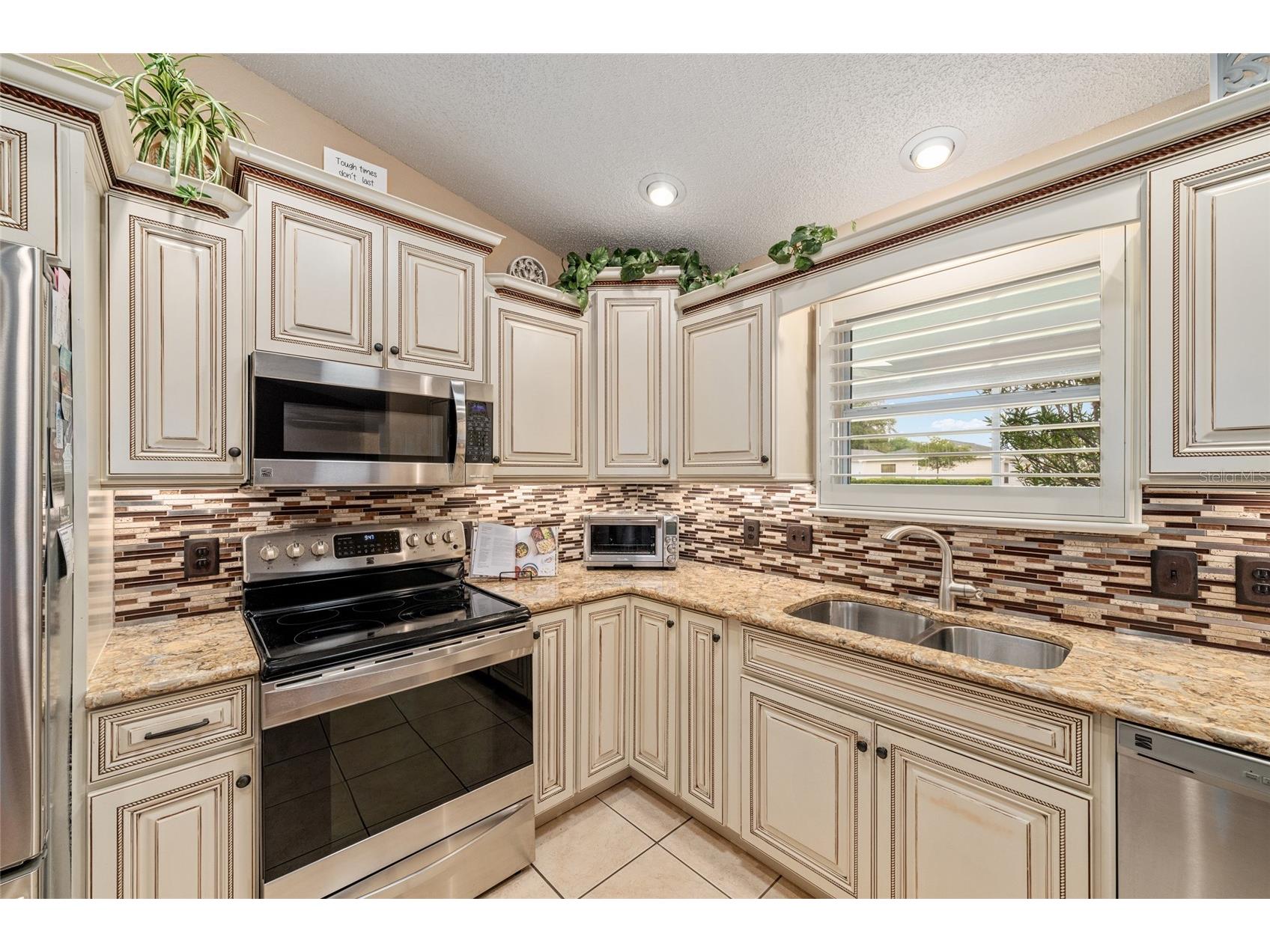 991 Barrymoore Loop The Villages FL 32162 OM724672 image9
