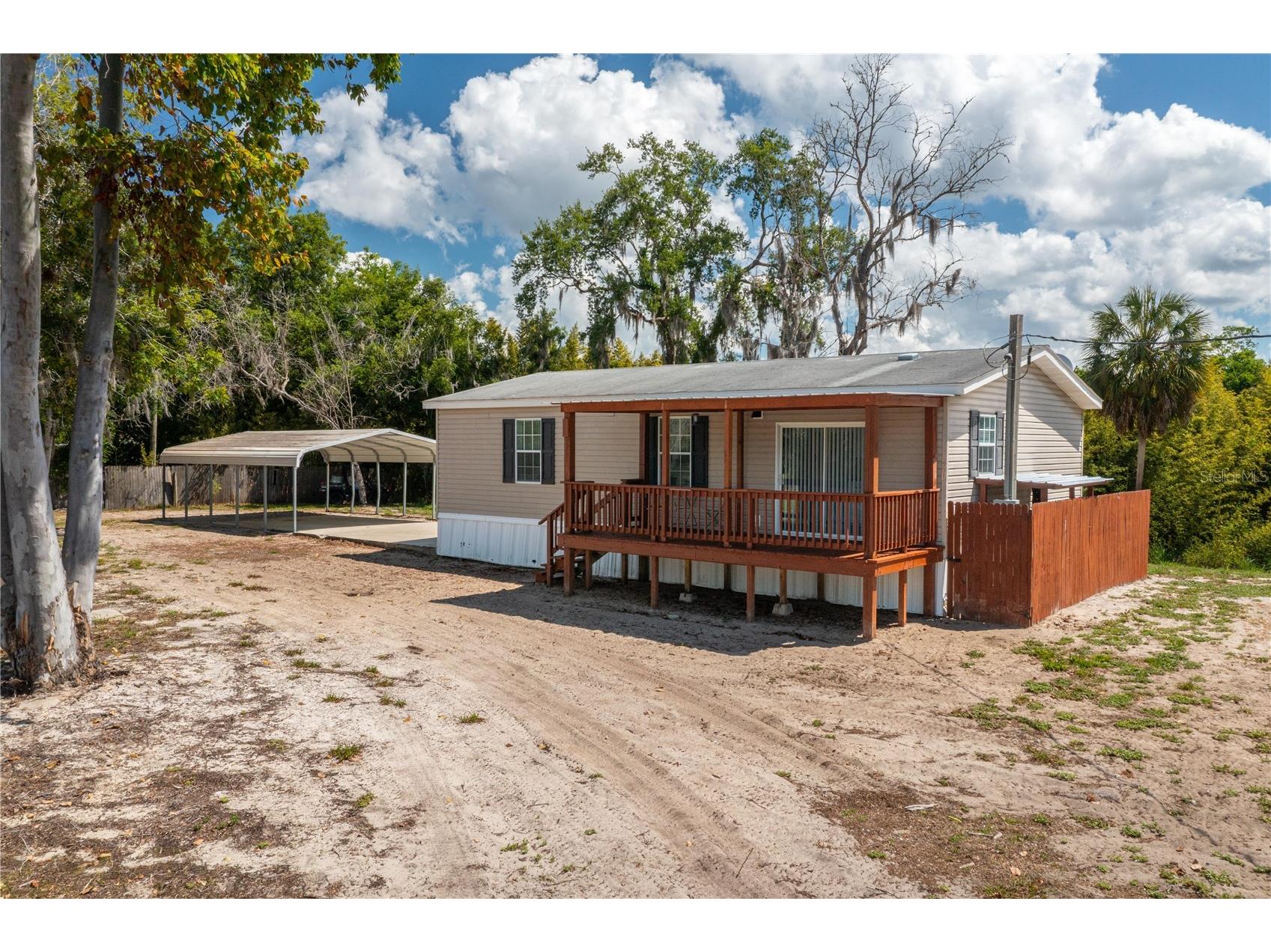 991 Bay Court Frostproof FL 33843 P4938557 image1