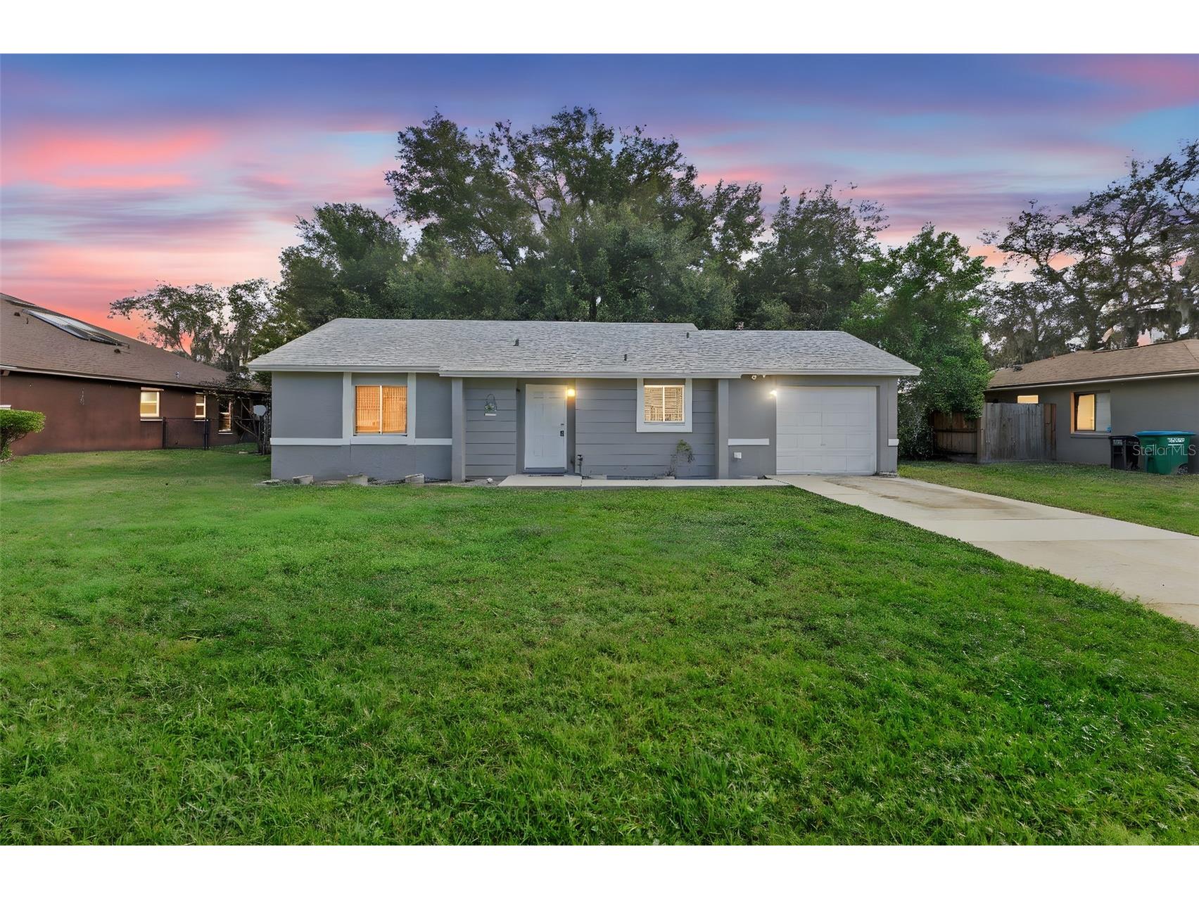 991 Centennial Avenue Deltona FL 32738 V4946471 image1