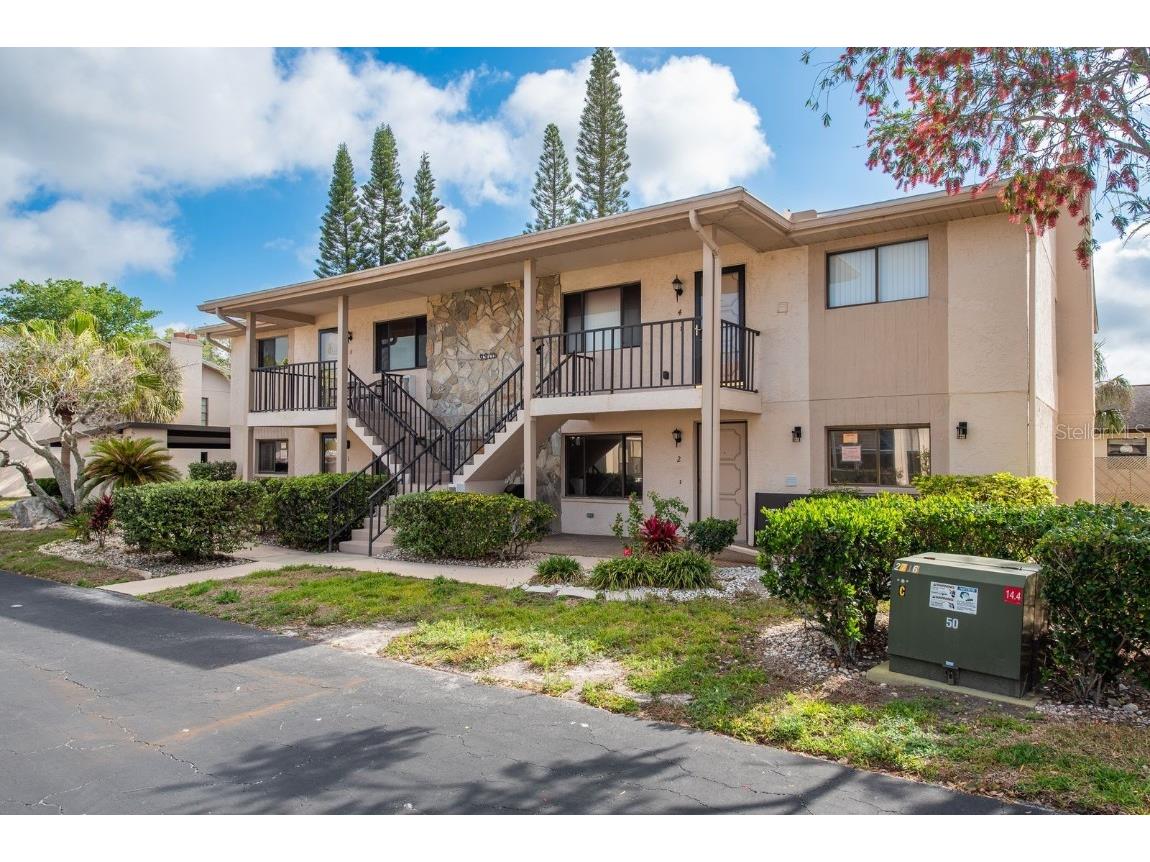 9910 Eagles Point Circle #3 Port Richey FL 34668 TB8369564 image2