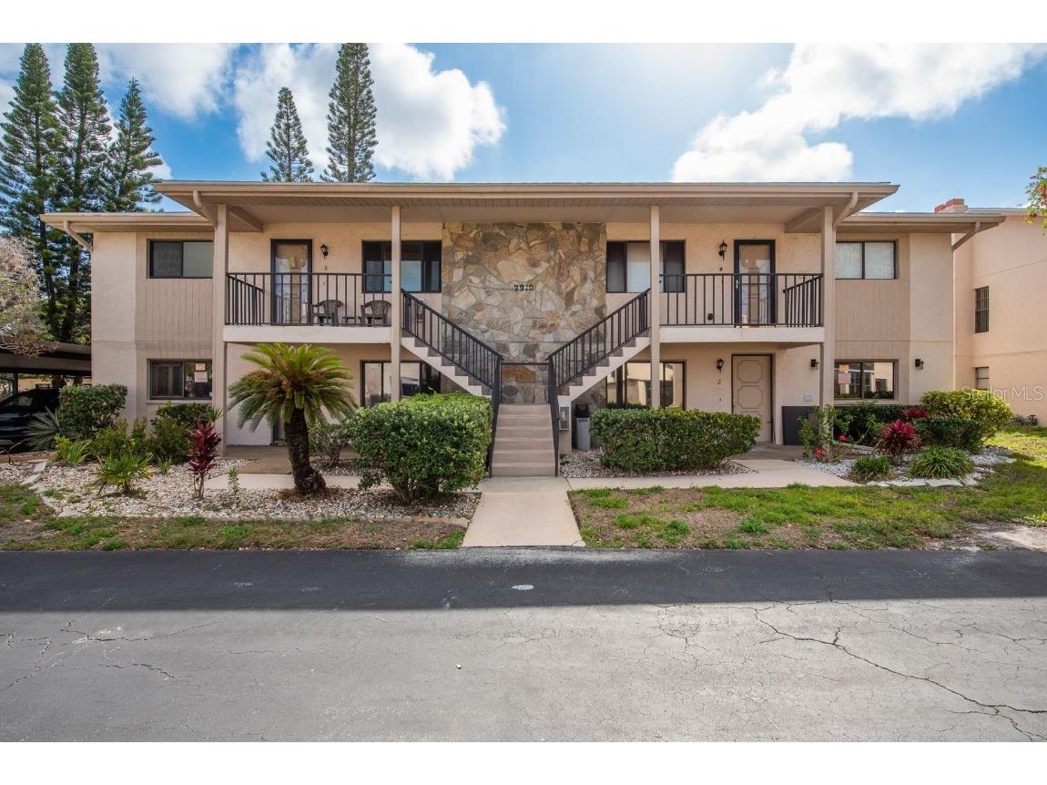 9910 Eagles Point Circle #3 Port Richey FL 34668 TB8382933 image1