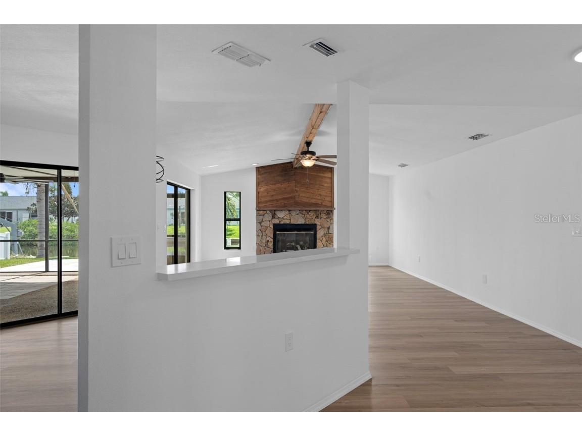 9910 Island Harbor Drive Port Richey FL 34668 TB8416352 image5