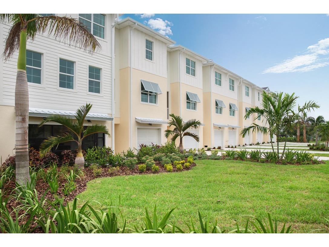 9912 Key Haven Road Seminole FL 33777 A4681728 image1