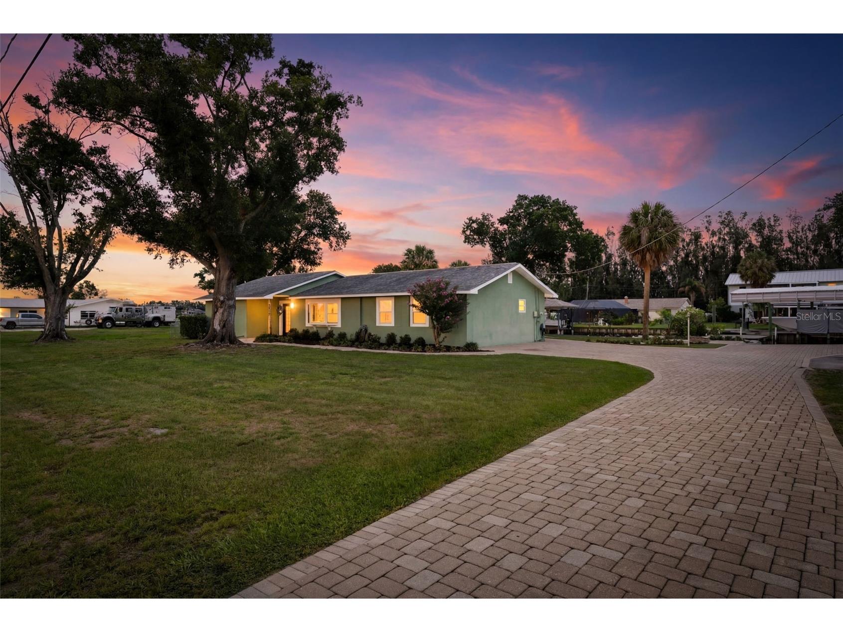 9910 Peninsular Drive Gibsonton FL 33534 TB8517537 image54