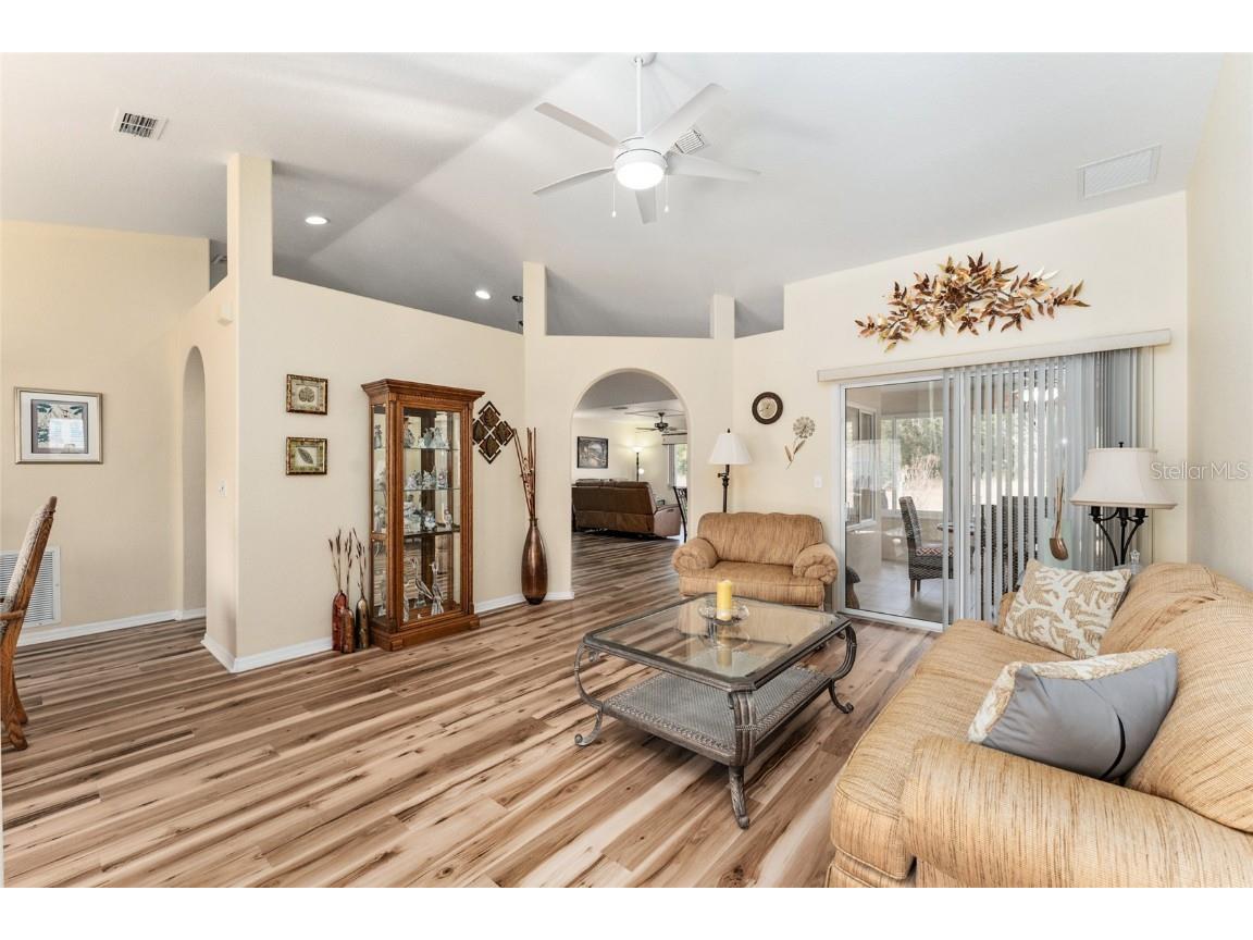 9910 SE 138th Loop Summerfield FL 34491 OM713203 image6