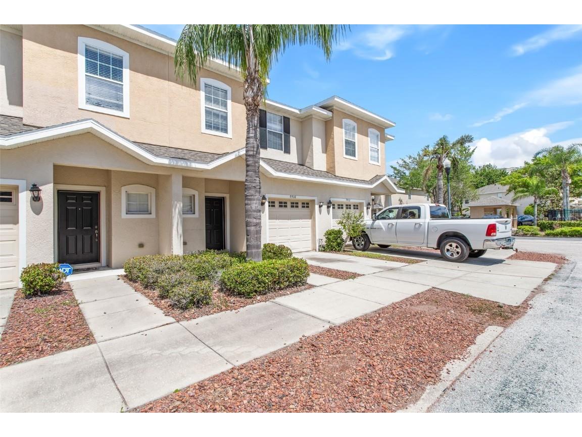 9910 Venetian River Way Tampa FL 33619 T3516122 image1