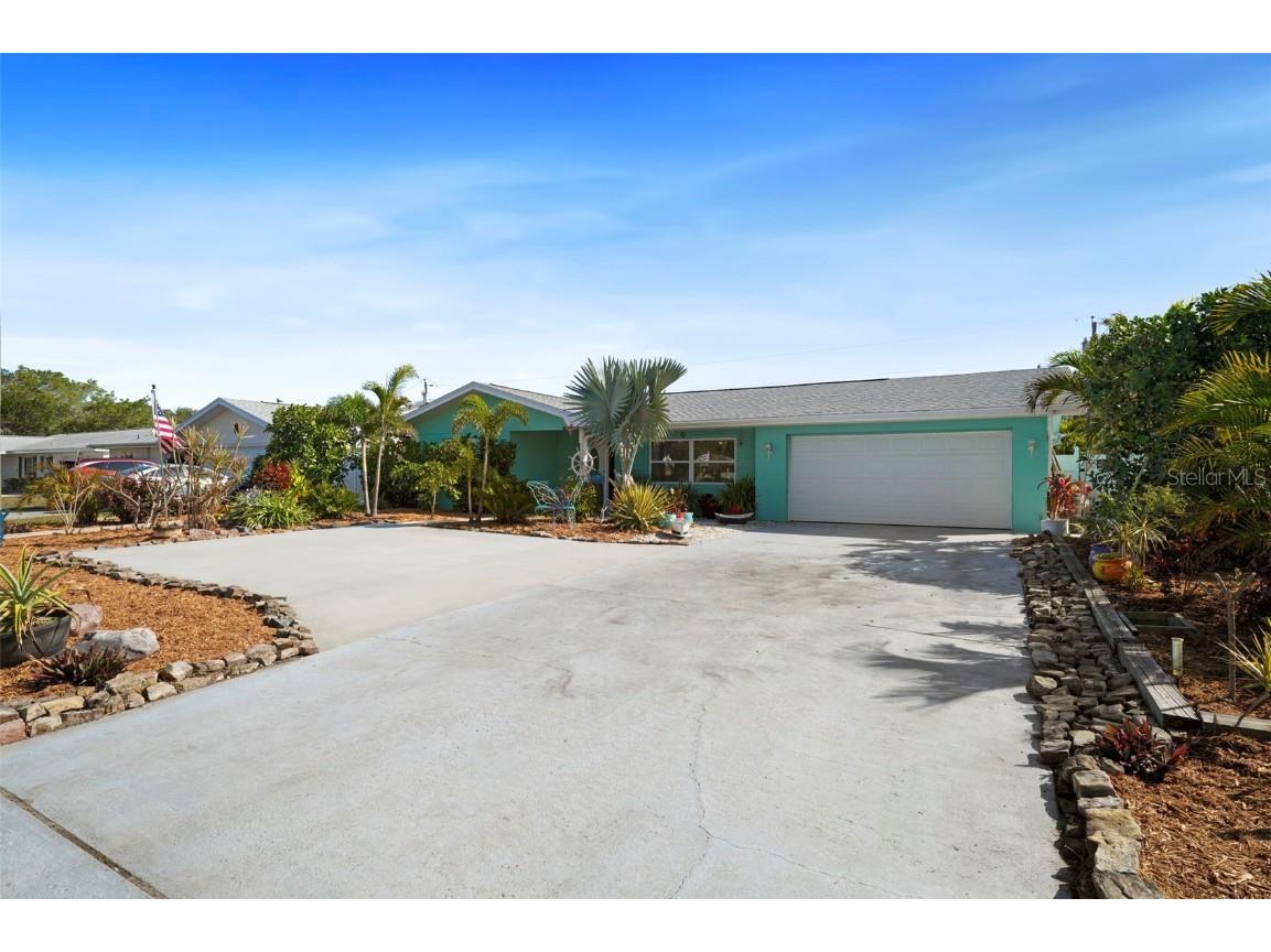 9911 Antilles Drive Seminole FL 33776 TB8349306 image1