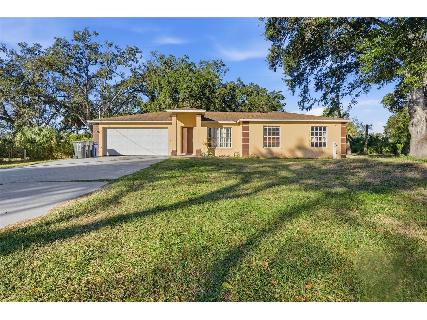 9911 Davis Street Gibsonton FL 33534 TB8466522 image1