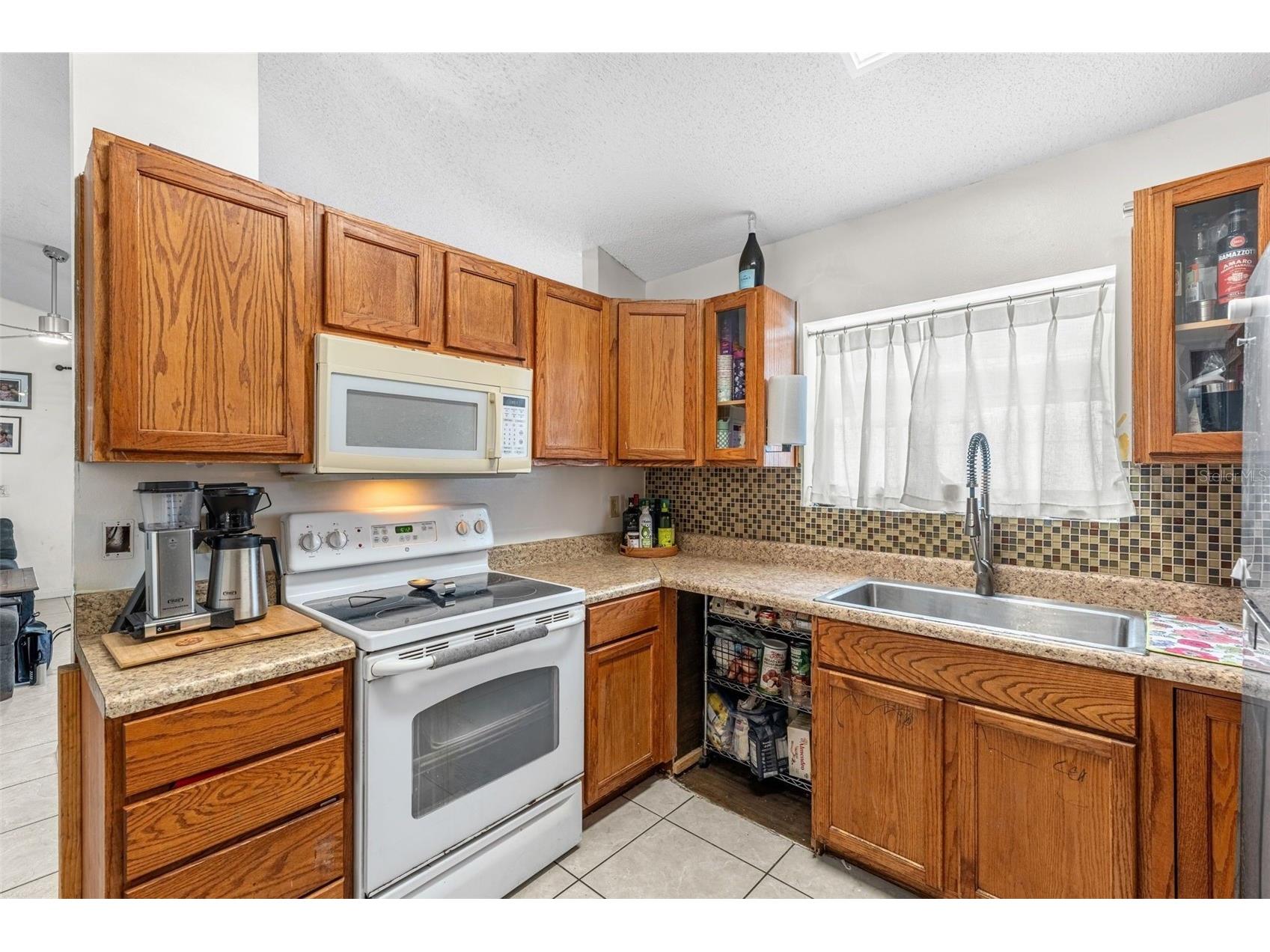 9911 Flynt Circle Orlando FL 32825 O6376441 image23