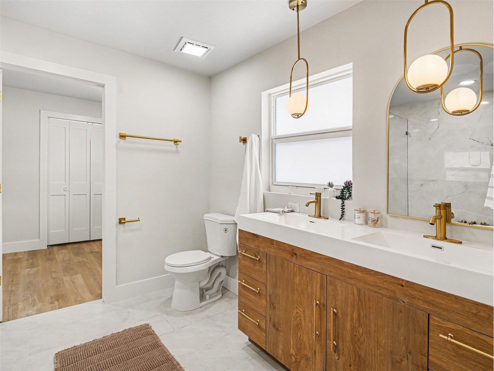 9911 Royal Palm Drive Bradenton FL 34210 TB8515238 image10