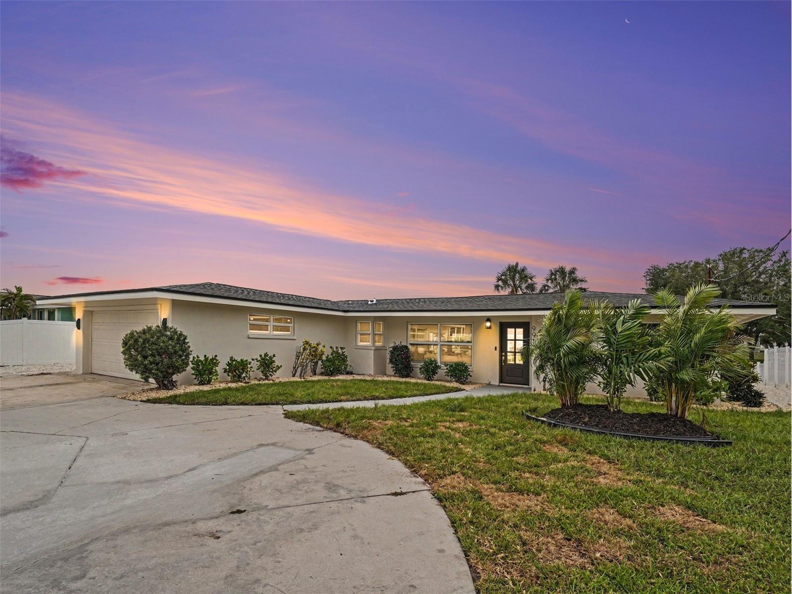 9911 Royal Palm Drive Bradenton FL 34210 TB8515238 image28