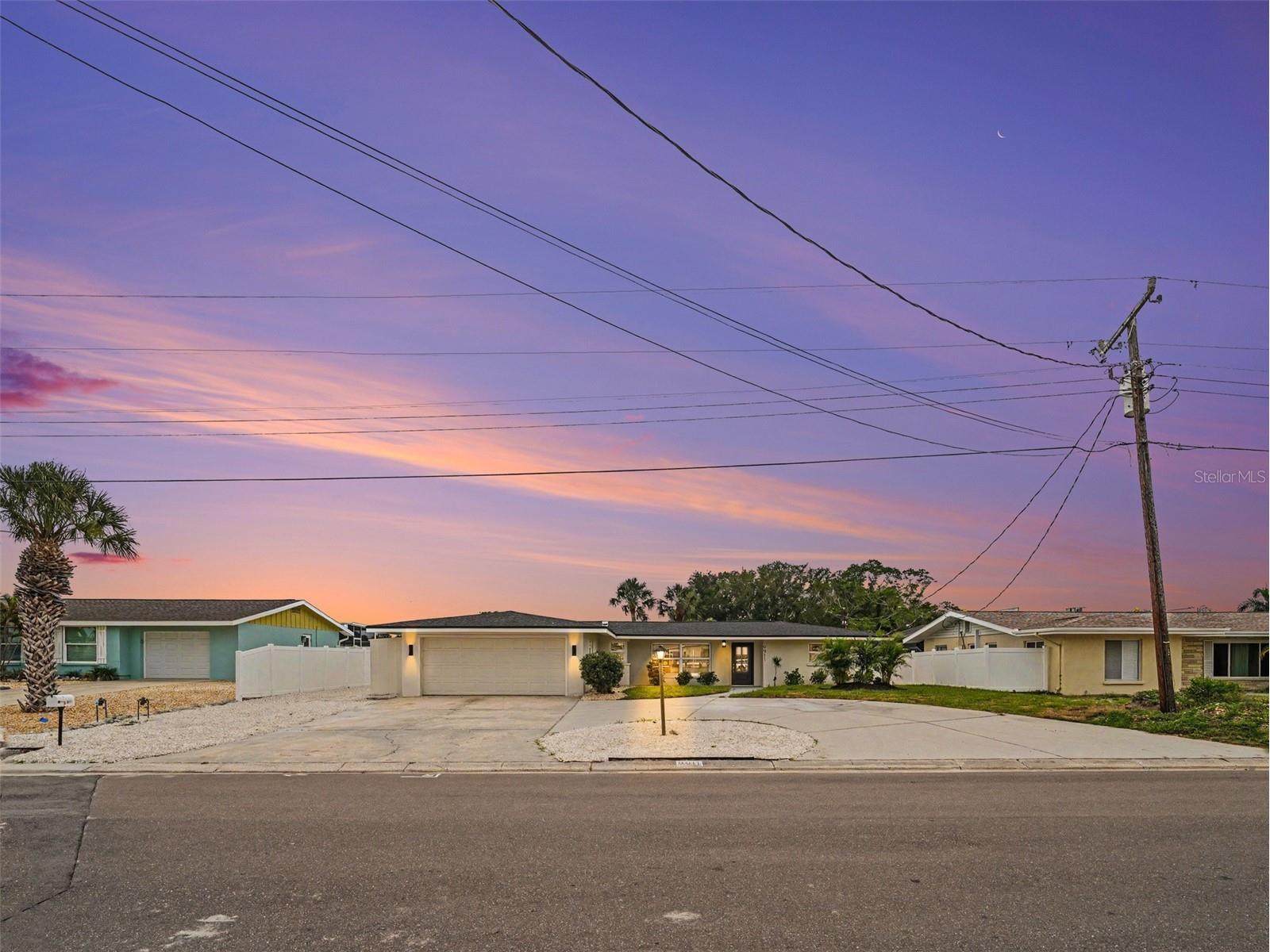 9911 Royal Palm Drive Bradenton FL 34210 TB8515238 image29