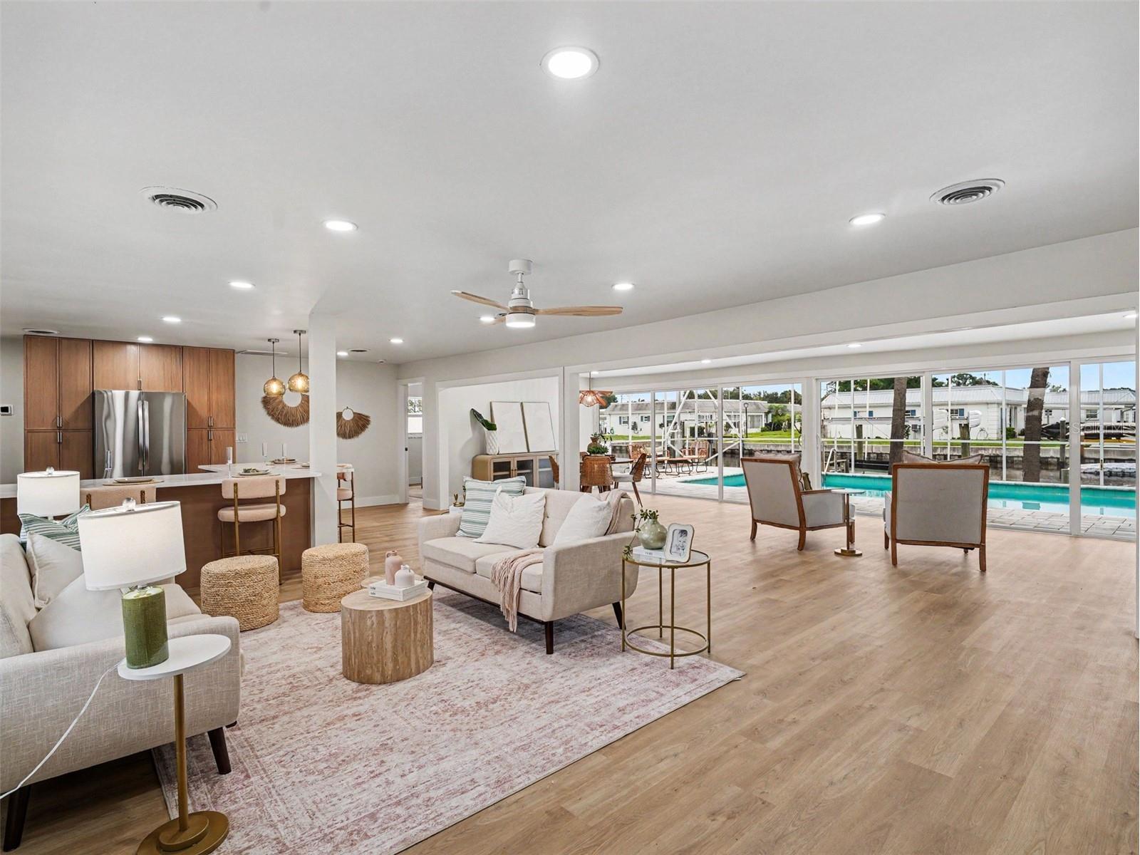 9911 Royal Palm Drive Bradenton FL 34210 TB8515238 image3