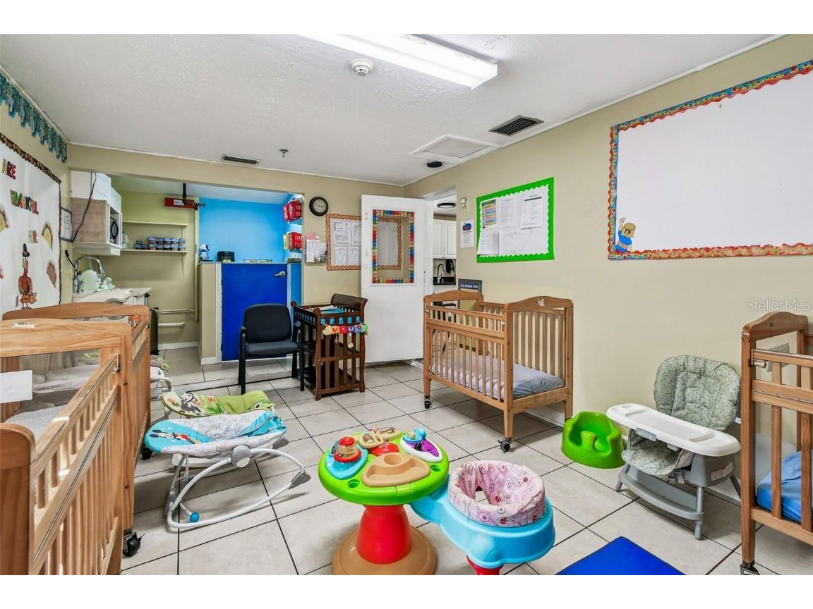 9912 N Myrtle Street Tampa FL 33617 TB8446567 image17