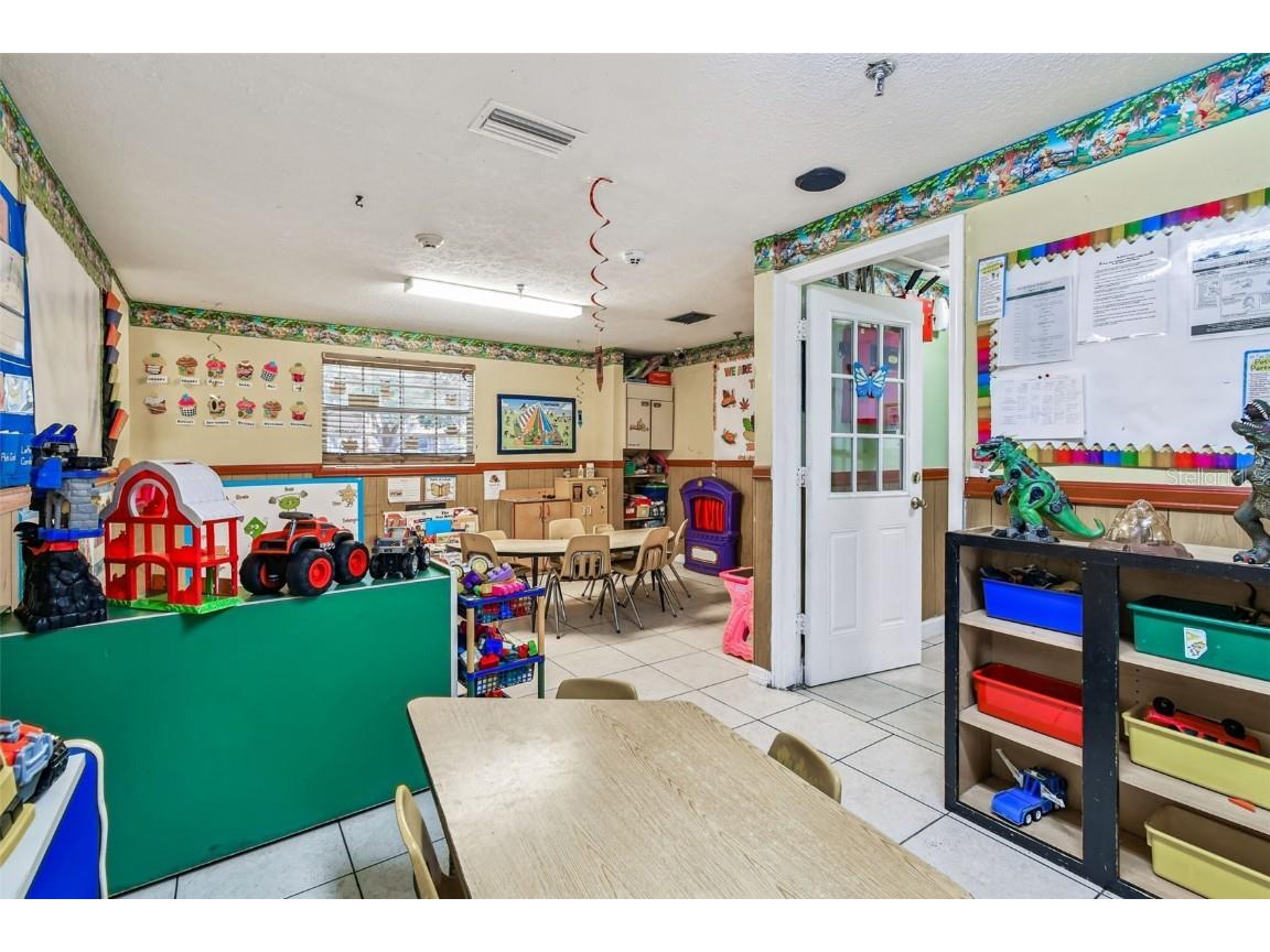 9912 N Myrtle Street Tampa FL 33617 TB8446567 image22